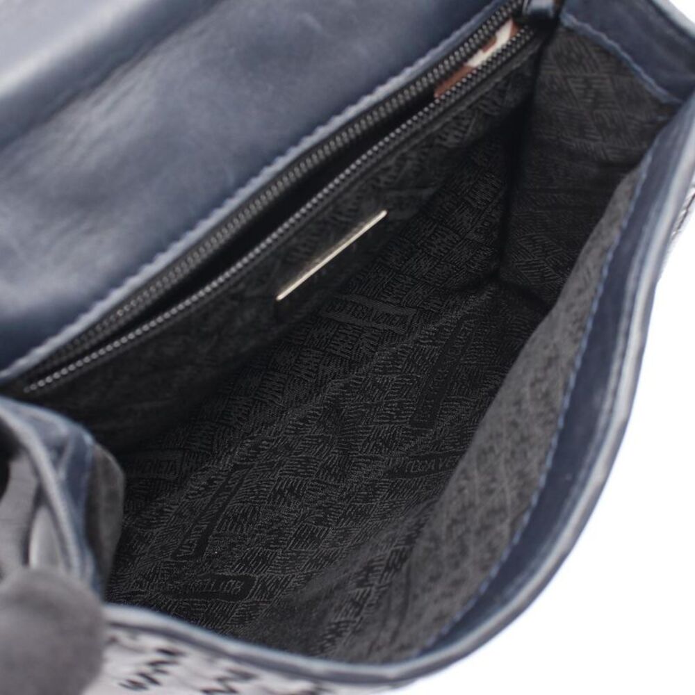 Bottega Veneta Leather Shoulder Bag - Picture 3 of 9